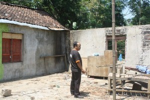 Kebakaran di Pereng, Mojogedang_05012016 (2)